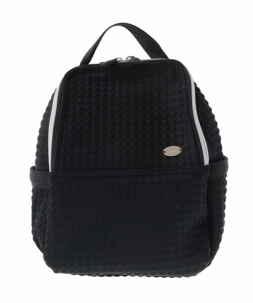 HIROKO KOSHINO / ヒロココシノ リュック・バックパック | エンボスネオプレーンミニリュック（ブラック）