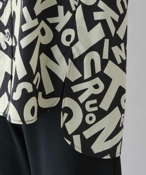 HIROKO KOSHINO / ヒロココシノ シャツ・ブラウス | 【洗濯機で洗える】ロゴストライプデザインシャツ | 詳細6