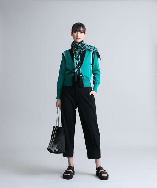 HIROKO KOSHINO / ヒロココシノ チノ・ワークパンツ | 【洗濯機で洗える】タックデザインパンツ | 詳細10