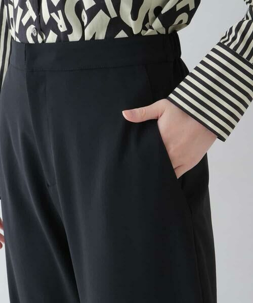 HIROKO KOSHINO / ヒロココシノ チノ・ワークパンツ | 【洗濯機で洗える】タックデザインパンツ | 詳細5