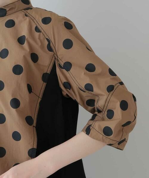 HIROKO KOSHINO / ヒロココシノ シャツ・ブラウス | 【洗濯機で洗える】水玉柄ジップアップタフタブラウス | 詳細6