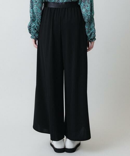 HIROKO KOSHINO / ヒロココシノ その他パンツ | オーバーラップデザインロングパンツ /日本製/洗える | 詳細2