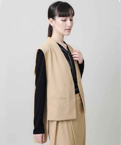 HIROKO KOSHINO / ヒロココシノ ベスト | バックベンツデザインジレ/日本製 | 詳細1