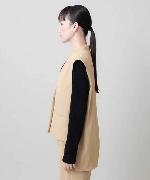 HIROKO KOSHINO / ヒロココシノ ベスト | バックベンツデザインジレ/日本製 | 詳細2