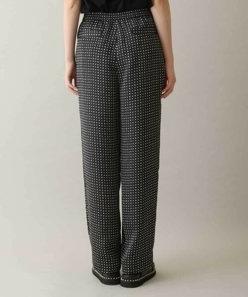 HIROKO KOSHINO / ヒロココシノ その他パンツ | スクエアドットサテンパンツ /日本製 | 詳細2