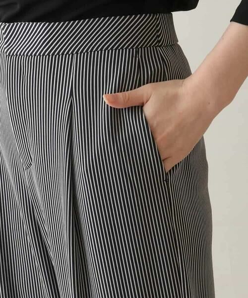 HIROKO KOSHINO / ヒロココシノ その他パンツ | ストライプジャージーシルエットパンツ /日本製/洗える | 詳細4