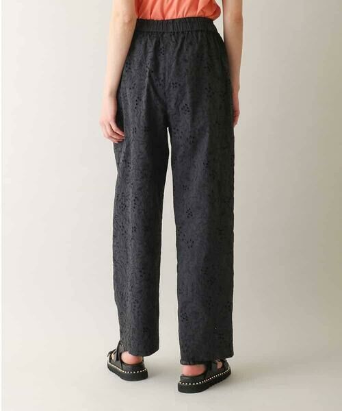 HIROKO KOSHINO / ヒロココシノ その他パンツ | フラワー刺繍ストレートワイドパンツ | 詳細2