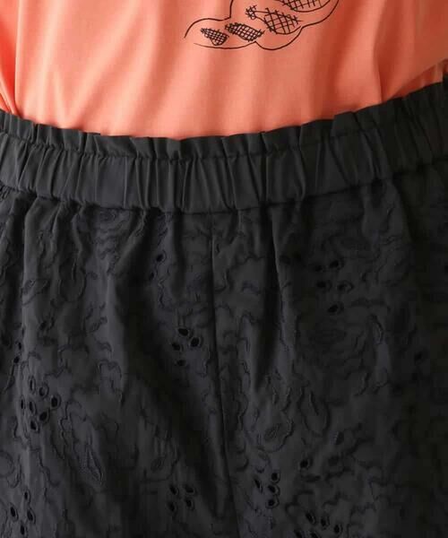 HIROKO KOSHINO / ヒロココシノ その他パンツ | フラワー刺繍ストレートワイドパンツ | 詳細3