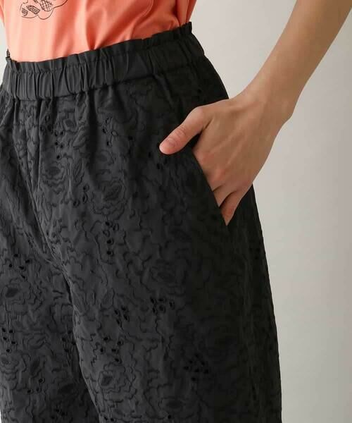 HIROKO KOSHINO / ヒロココシノ その他パンツ | フラワー刺繍ストレートワイドパンツ | 詳細4