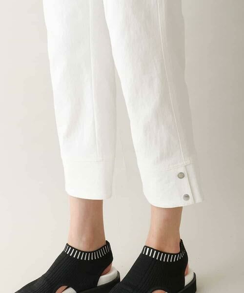 HIROKO KOSHINO / ヒロココシノ チノ・ワークパンツ | ドットボタンアクセントパンツ /洗える | 詳細6