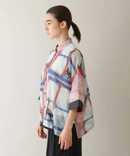 HIROKO KOSHINO / ヒロココシノ シャツ・ブラウス | ネコモチーフアートプリントシャツ/日本製/洗える | 詳細1