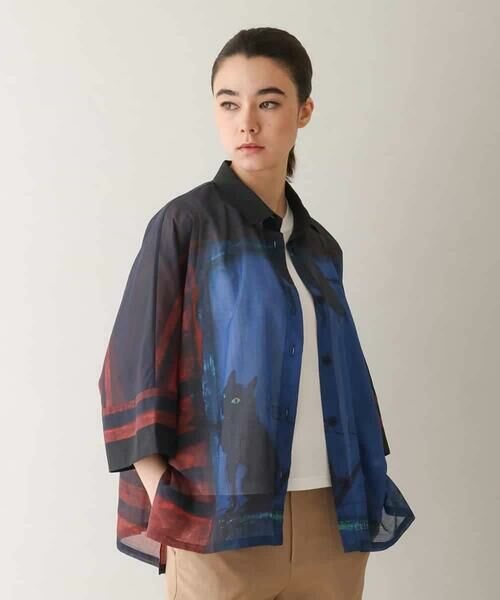 HIROKO KOSHINO / ヒロココシノ シャツ・ブラウス | ネコモチーフアートプリントシャツ/日本製/洗える | 詳細3