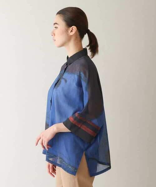 HIROKO KOSHINO / ヒロココシノ シャツ・ブラウス | ネコモチーフアートプリントシャツ/日本製/洗える | 詳細4