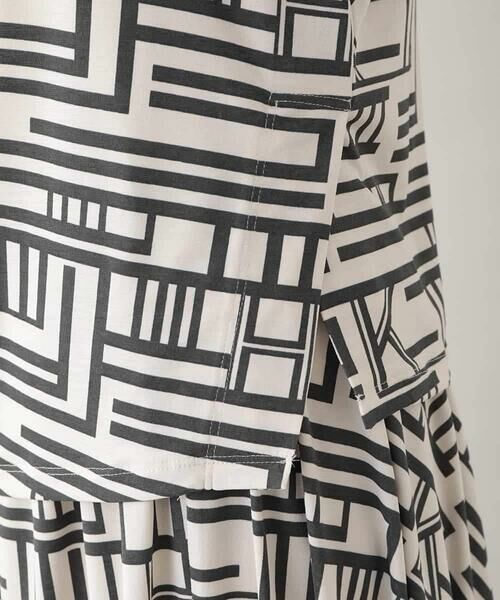 HIROKO KOSHINO / ヒロココシノ カットソー | 幾何プリントシャーリングデザインカットソー /日本製/洗える | 詳細6