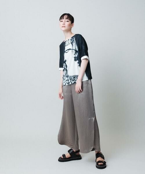 HIROKO KOSHINO / ヒロココシノ その他パンツ | サテンワイドデザインパンツ /日本製 | 詳細8