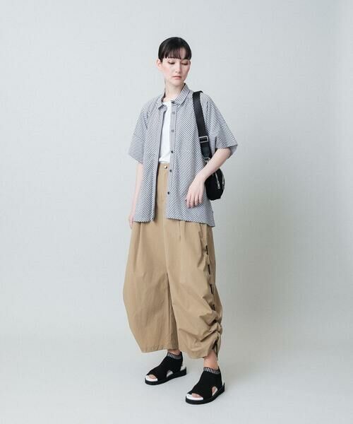 HIROKO KOSHINO / ヒロココシノ シャツ・ブラウス | ストライプAラインブラウス /洗える | 詳細12