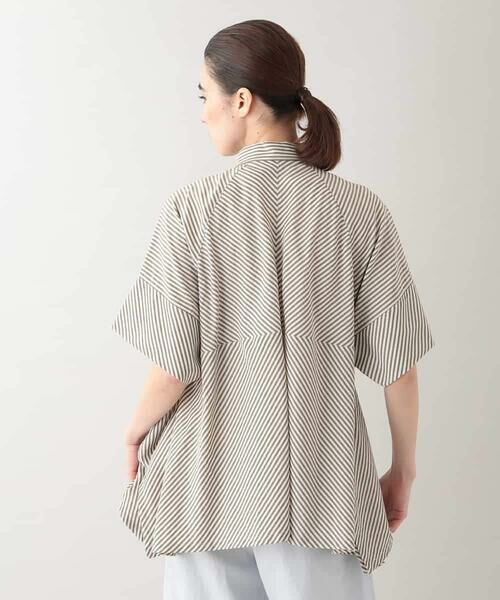 HIROKO KOSHINO / ヒロココシノ シャツ・ブラウス | ストライプAラインブラウス /洗える | 詳細3