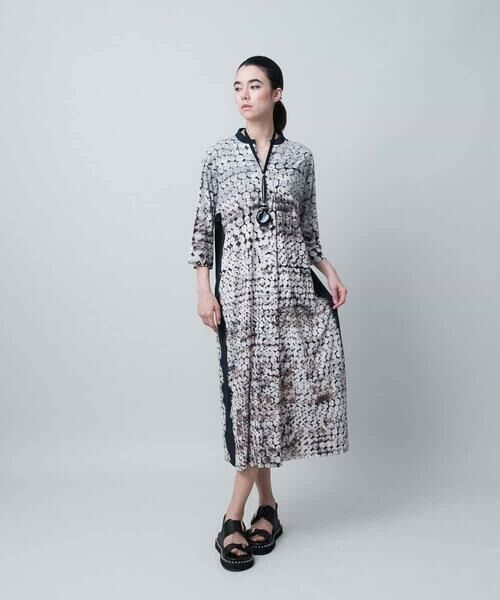 HIROKO KOSHINO / ヒロココシノ ロング・マキシ丈ワンピース | ドット柄ジャージーロングワンピース/日本製/洗える | 詳細12