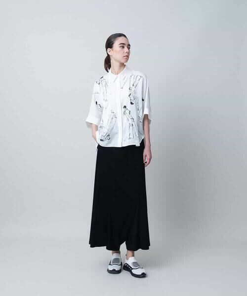 HIROKO KOSHINO / ヒロココシノ シャツ・ブラウス | デザイン画プリントシャツ/日本製/洗える | 詳細9