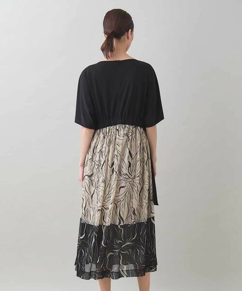 HIROKO KOSHINO / ヒロココシノ ロング・マキシ丈ワンピース | 線画プリント切り替えデザインワンピース/日本製 | 詳細2