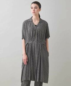 HIROKO KOSHINO / ヒロココシノ ロング・マキシ丈ワンピース | 幾何シャイニープリントワンピース/日本製/洗える