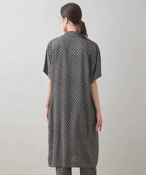 HIROKO KOSHINO / ヒロココシノ ロング・マキシ丈ワンピース | 幾何シャイニープリントワンピース/日本製/洗える | 詳細2