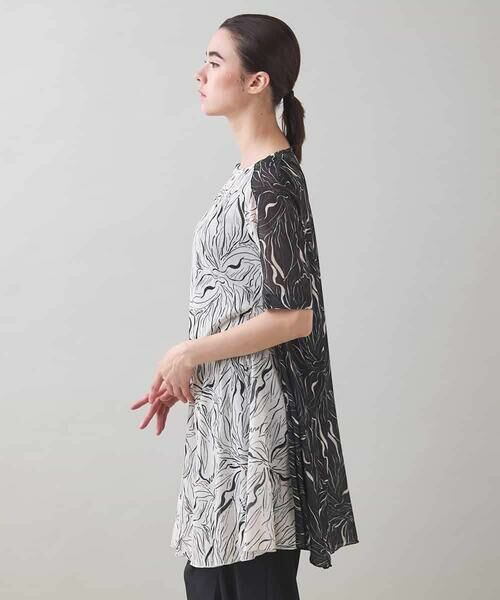 HIROKO KOSHINO / ヒロココシノ ロング・マキシ丈ワンピース | 線画プリントチュニック/日本製/洗える | 詳細1