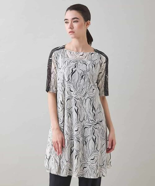 HIROKO KOSHINO/ヒロココシノ 線画プリントチュニック/日本製/洗える ブラック M