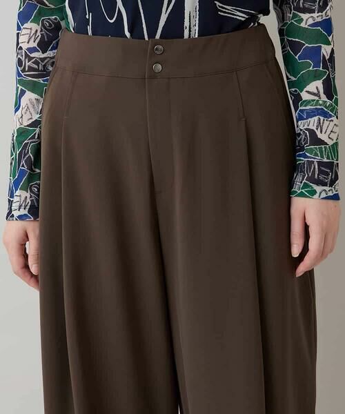 HIROKO KOSHINO / ヒロココシノ その他パンツ | タックドレープセミワイドパンツ/洗える | 詳細4