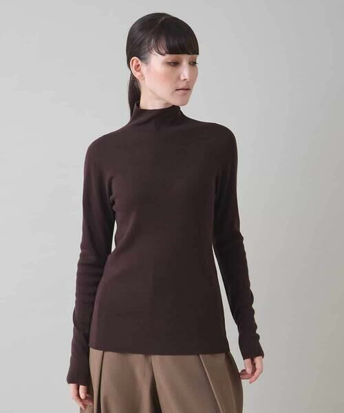HIROKO KOSHINO / ヒロココシノ ニット・セーター | インナーハイネックニットプルオーバー(ブラウン)