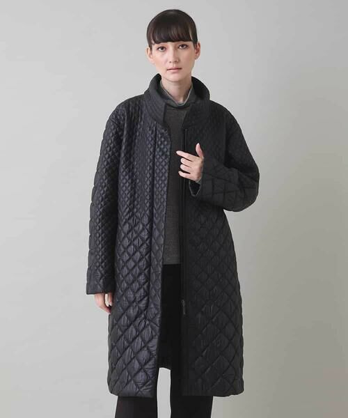 HIROKO KOSHINO / ヒロココシノ ダウンジャケット・ベスト | グラデーションキルティングコート/日本製(ブラック)