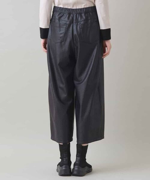 HIROKO KOSHINO / ヒロココシノ その他パンツ | レザーライクワイドパンツ/洗える | 詳細2