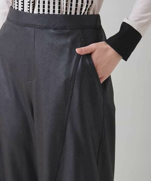 HIROKO KOSHINO / ヒロココシノ その他パンツ | レザーライクワイドパンツ/洗える | 詳細4