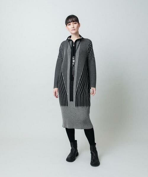 HIROKO KOSHINO / ヒロココシノ ロング・マキシ丈ワンピース | 立体ストライプデザインニットワンピース /日本製 | 詳細10