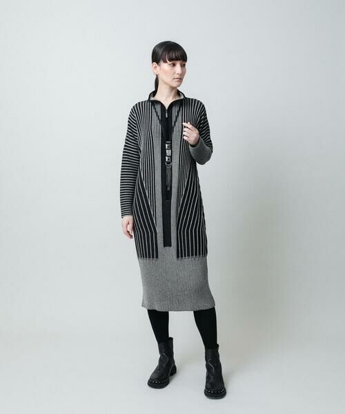HIROKO KOSHINO / ヒロココシノ ロング・マキシ丈ワンピース | 立体ストライプデザインニットワンピース /日本製 | 詳細9