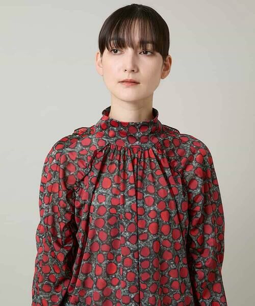 HIROKO KOSHINO / ヒロココシノ シャツ・ブラウス | ハイネックギャザーブラウス/日本製/洗える | 詳細4