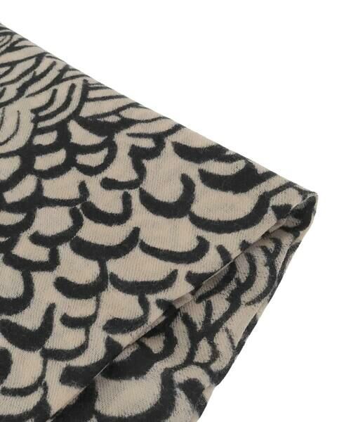 HIROKO KOSHINO / ヒロココシノ マフラー・ショール・スヌード・ストール | ウェーブプリントストール | 詳細2