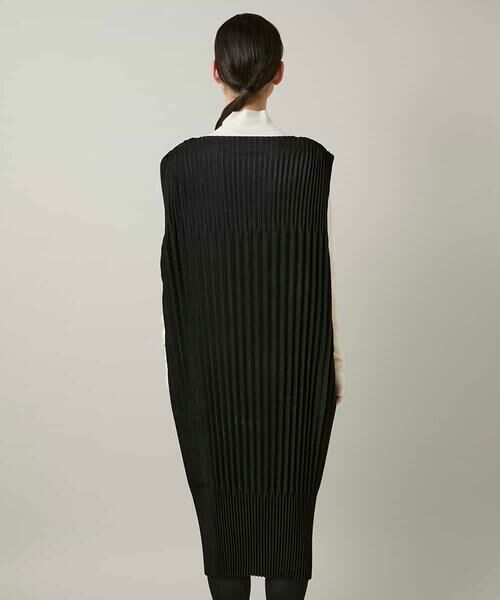 HIROKO KOSHINO / ヒロココシノ ロング・マキシ丈ワンピース | エコスエードアコーディオンプリーツワンピース | 詳細10