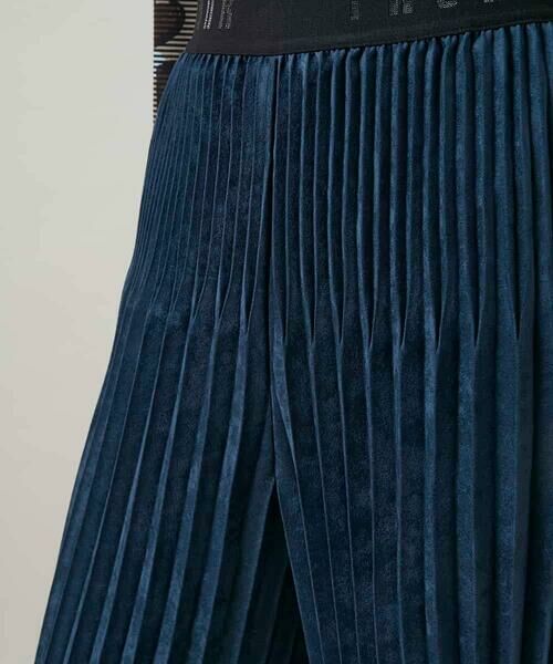 HIROKO KOSHINO / ヒロココシノ チノ・ワークパンツ | エコスエードアコーディオンプリーツパンツ | 詳細8