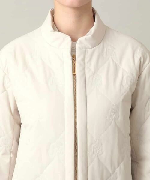 HIROKO KOSHINO / ヒロココシノ ダウンジャケット・ベスト | ロゴ刺繍キルティング中綿入りジャケット | 詳細4