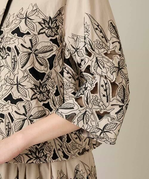 HIROKO KOSHINO / ヒロココシノ シャツ・ブラウス | カットワークフラワーブラウス /洗える | 詳細7