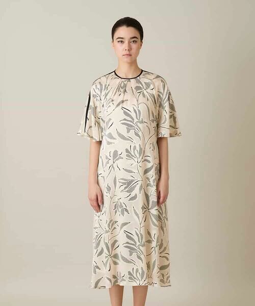 HIROKO KOSHINO / ヒロココシノ ロング・マキシ丈ワンピース | ラインフラワーワンピース /日本製/洗える | 詳細1