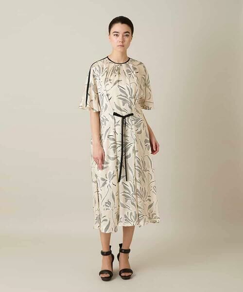 HIROKO KOSHINO / ヒロココシノ ロング・マキシ丈ワンピース | ラインフラワーワンピース /日本製/洗える | 詳細11