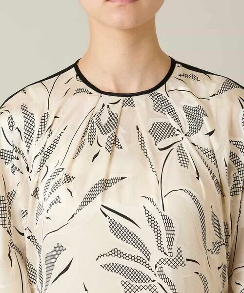 HIROKO KOSHINO / ヒロココシノ ロング・マキシ丈ワンピース | ラインフラワーワンピース /日本製/洗える | 詳細4