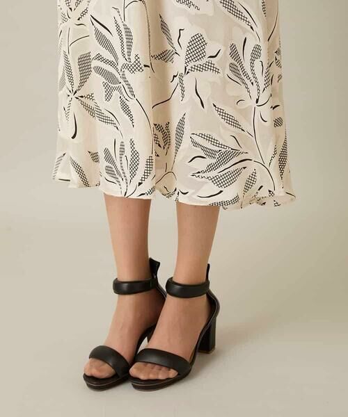 HIROKO KOSHINO / ヒロココシノ ロング・マキシ丈ワンピース | ラインフラワーワンピース /日本製/洗える | 詳細7