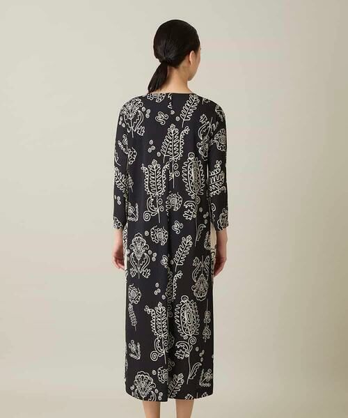 HIROKO KOSHINO / ヒロココシノ ロング・マキシ丈ワンピース | ボタニカルプリントサイドポケットワンピース /日本製/洗える | 詳細3