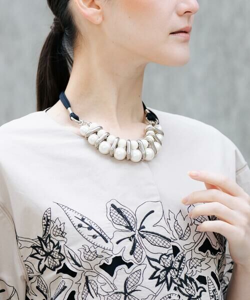 HIROKO KOSHINO / ヒロココシノ ネックレス・ペンダント・チョーカー | パールコンビショートネックレス/日本製（アイボリー）