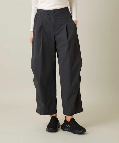 HIROKO KOSHINO / ヒロココシノ チノ・ワークパンツ | 配色ラインカーブタックパンツ（ダークグレー）