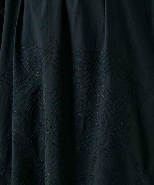 HIROKO KOSHINO / ヒロココシノ ロング・マキシ丈ワンピース | 幾何学エンブロイダリーワンピース /洗える | 詳細10