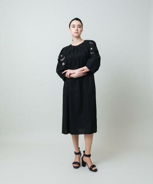 HIROKO KOSHINO / ヒロココシノ ロング・マキシ丈ワンピース | 幾何学エンブロイダリーワンピース /洗える | 詳細12